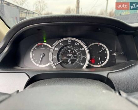 Белый Хонда Аккорд, объемом двигателя 2.36 л и пробегом 147 тыс. км за 11900 $, фото 20 на Automoto.ua