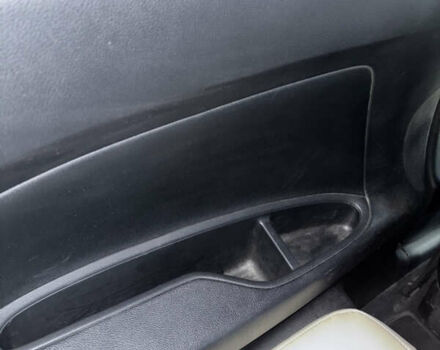 Белый Хонда Аккорд, объемом двигателя 2.36 л и пробегом 180 тыс. км за 13000 $, фото 70 на Automoto.ua