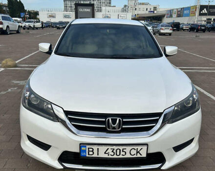 Белый Хонда Аккорд, объемом двигателя 2.36 л и пробегом 190 тыс. км за 11000 $, фото 3 на Automoto.ua
