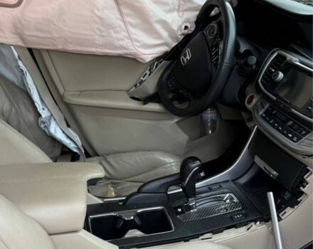 Белый Хонда Аккорд, объемом двигателя 2 л и пробегом 210 тыс. км за 6900 $, фото 6 на Automoto.ua