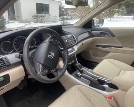 Белый Хонда Аккорд, объемом двигателя 2.4 л и пробегом 113 тыс. км за 13000 $, фото 4 на Automoto.ua