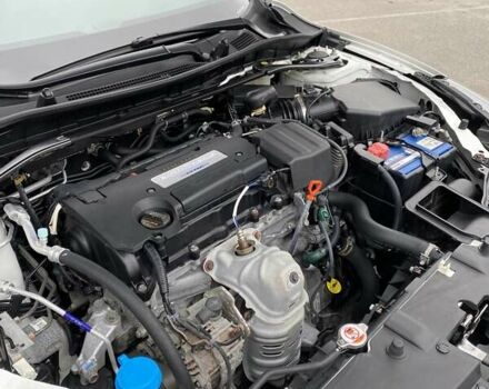 Білий Хонда Аккорд, об'ємом двигуна 2.35 л та пробігом 159 тис. км за 15000 $, фото 14 на Automoto.ua