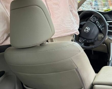 Белый Хонда Аккорд, объемом двигателя 2 л и пробегом 210 тыс. км за 6900 $, фото 7 на Automoto.ua