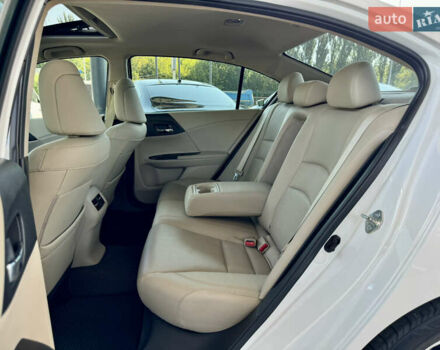 Білий Хонда Аккорд, об'ємом двигуна 2 л та пробігом 125 тис. км за 13800 $, фото 21 на Automoto.ua