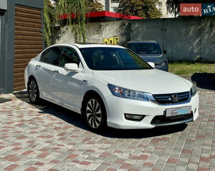 Білий Хонда Аккорд, об'ємом двигуна 2 л та пробігом 125 тис. км за 13800 $, фото 8 на Automoto.ua