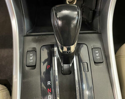 Белый Хонда Аккорд, объемом двигателя 2 л и пробегом 118 тыс. км за 17400 $, фото 14 на Automoto.ua