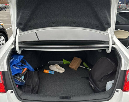 Белый Хонда Аккорд, объемом двигателя 2.36 л и пробегом 180 тыс. км за 13000 $, фото 71 на Automoto.ua