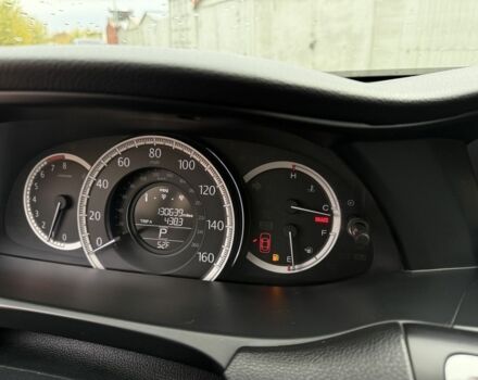 Білий Хонда Аккорд, об'ємом двигуна 2.4 л та пробігом 200 тис. км за 11300 $, фото 7 на Automoto.ua