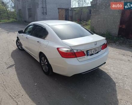 Білий Хонда Аккорд, об'ємом двигуна 2.36 л та пробігом 190 тис. км за 12200 $, фото 6 на Automoto.ua