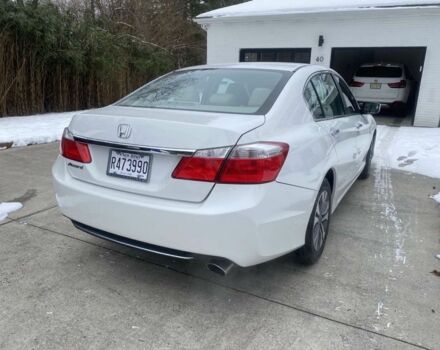 Белый Хонда Аккорд, объемом двигателя 2.4 л и пробегом 113 тыс. км за 13000 $, фото 2 на Automoto.ua
