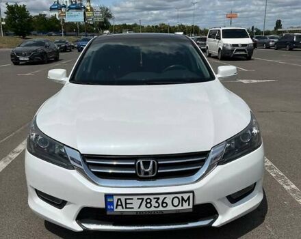 Белый Хонда Аккорд, объемом двигателя 2.36 л и пробегом 108 тыс. км за 11000 $, фото 2 на Automoto.ua