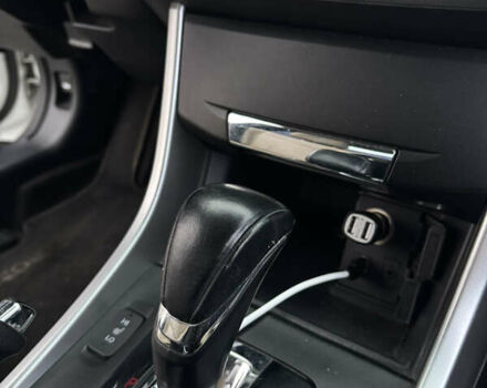 Белый Хонда Аккорд, объемом двигателя 2.36 л и пробегом 180 тыс. км за 13000 $, фото 51 на Automoto.ua