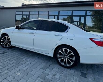 Білий Хонда Аккорд, об'ємом двигуна 2.4 л та пробігом 128 тис. км за 11500 $, фото 30 на Automoto.ua
