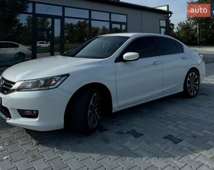 Білий Хонда Аккорд, об'ємом двигуна 2.4 л та пробігом 128 тис. км за 11500 $, фото 32 на Automoto.ua