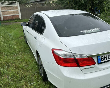 Белый Хонда Аккорд, объемом двигателя 2.36 л и пробегом 115 тыс. км за 12600 $, фото 5 на Automoto.ua