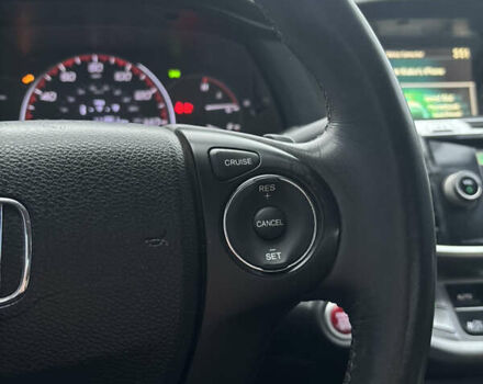 Белый Хонда Аккорд, объемом двигателя 2.36 л и пробегом 180 тыс. км за 13000 $, фото 58 на Automoto.ua