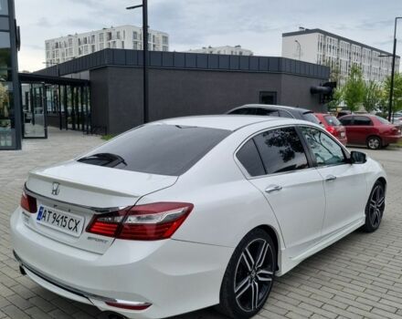 Хонда Аккорд 2015 в Ужгороде на Automoto.ua Белый Хонда Аккорд, объемом двигателя 2.4 л и пробегом 156 тыс. км за 13500 $, фото 7 на Automoto.ua