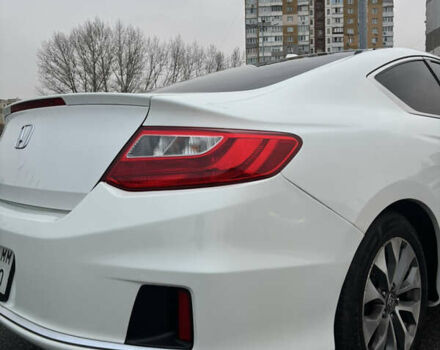 Белый Хонда Аккорд, объемом двигателя 2.36 л и пробегом 180 тыс. км за 13000 $, фото 17 на Automoto.ua