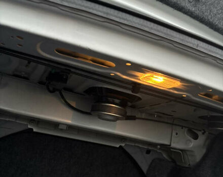 Белый Хонда Аккорд, объемом двигателя 2.36 л и пробегом 180 тыс. км за 13000 $, фото 73 на Automoto.ua