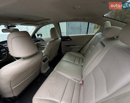 Білий Хонда Аккорд, об'ємом двигуна 2.36 л та пробігом 200 тис. км за 11300 $, фото 14 на Automoto.ua