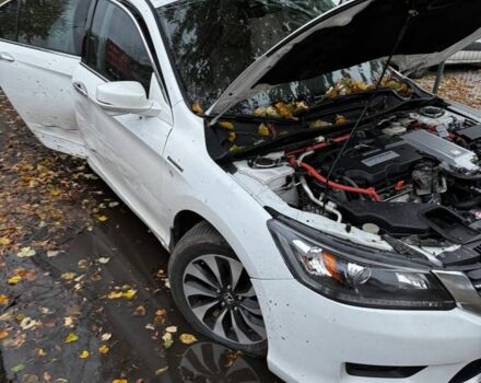 Белый Хонда Аккорд, объемом двигателя 2 л и пробегом 210 тыс. км за 6900 $, фото 5 на Automoto.ua