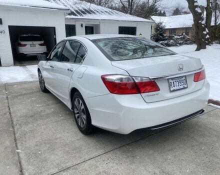 Белый Хонда Аккорд, объемом двигателя 2.4 л и пробегом 113 тыс. км за 13000 $, фото 3 на Automoto.ua