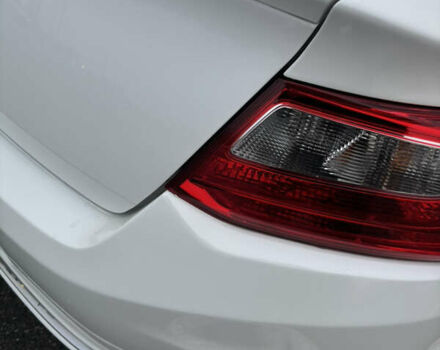 Белый Хонда Аккорд, объемом двигателя 2.36 л и пробегом 180 тыс. км за 13000 $, фото 22 на Automoto.ua