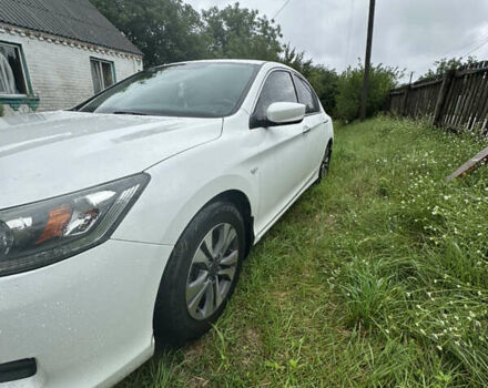 Белый Хонда Аккорд, объемом двигателя 2.36 л и пробегом 115 тыс. км за 12600 $, фото 2 на Automoto.ua