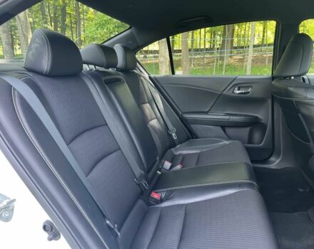 Білий Хонда Аккорд, об'ємом двигуна 2.4 л та пробігом 117 тис. км за 2200 $, фото 15 на Automoto.ua