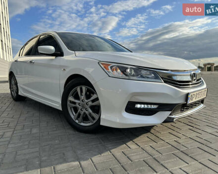 Белый Хонда Аккорд, объемом двигателя 2.4 л и пробегом 150 тыс. км за 12700 $, фото 13 на Automoto.ua