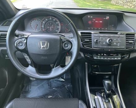 Білий Хонда Аккорд, об'ємом двигуна 2.4 л та пробігом 117 тис. км за 2200 $, фото 17 на Automoto.ua