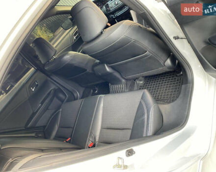 Белый Хонда Аккорд, объемом двигателя 2.36 л и пробегом 171 тыс. км за 10900 $, фото 15 на Automoto.ua