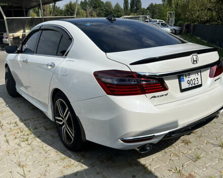 Белый Хонда Аккорд, объемом двигателя 2.4 л и пробегом 175 тыс. км за 13900 $, фото 50 на Automoto.ua
