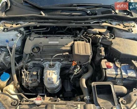 Білий Хонда Аккорд, об'ємом двигуна 2.36 л та пробігом 133 тис. км за 16700 $, фото 9 на Automoto.ua