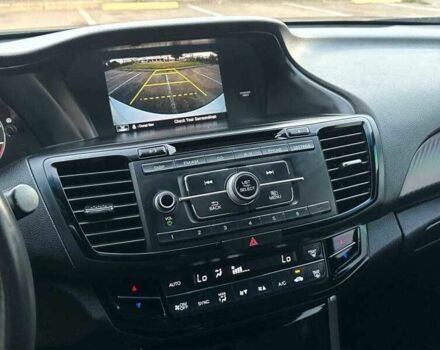 Білий Хонда Аккорд, об'ємом двигуна 2.4 л та пробігом 61 тис. км за 4100 $, фото 8 на Automoto.ua