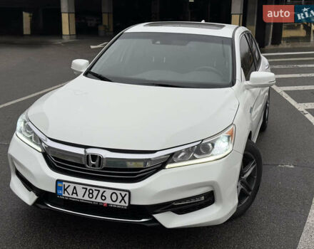 Белый Хонда Аккорд, объемом двигателя 2 л и пробегом 259 тыс. км за 14300 $, фото 3 на Automoto.ua