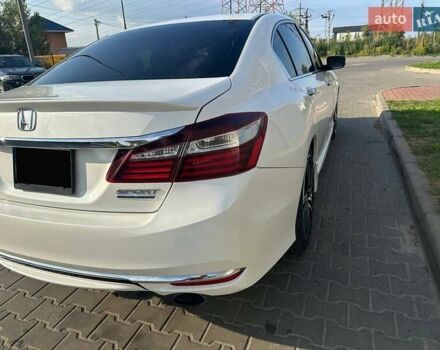 Білий Хонда Аккорд, об'ємом двигуна 2.36 л та пробігом 133 тис. км за 16700 $, фото 4 на Automoto.ua