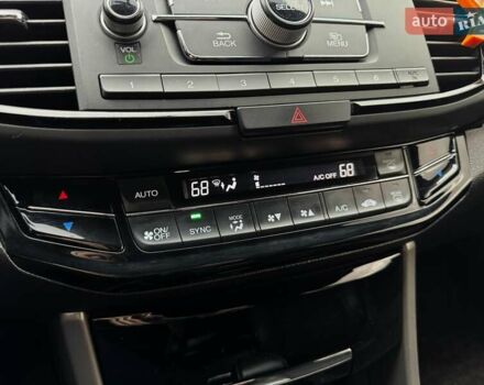 Белый Хонда Аккорд, объемом двигателя 2.36 л и пробегом 141 тыс. км за 13200 $, фото 28 на Automoto.ua