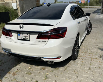 Белый Хонда Аккорд, объемом двигателя 2.4 л и пробегом 175 тыс. км за 13900 $, фото 21 на Automoto.ua