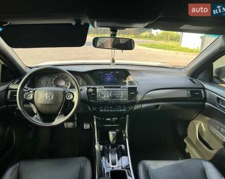 Білий Хонда Аккорд, об'ємом двигуна 2.36 л та пробігом 133 тис. км за 16700 $, фото 11 на Automoto.ua