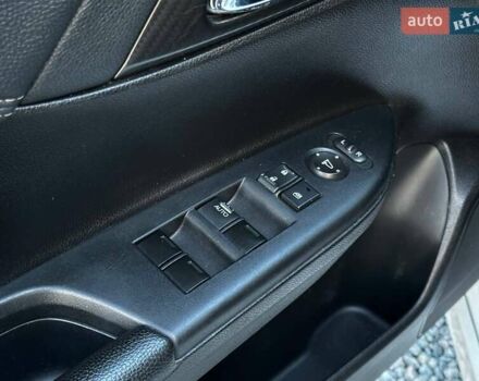 Белый Хонда Аккорд, объемом двигателя 2.36 л и пробегом 10 тыс. км за 15800 $, фото 25 на Automoto.ua