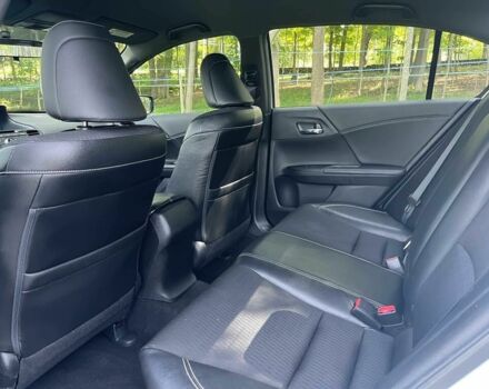 Білий Хонда Аккорд, об'ємом двигуна 2.4 л та пробігом 117 тис. км за 2200 $, фото 12 на Automoto.ua