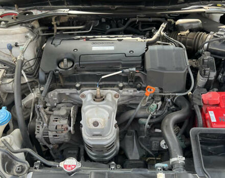 Белый Хонда Аккорд, объемом двигателя 2.4 л и пробегом 175 тыс. км за 13900 $, фото 24 на Automoto.ua