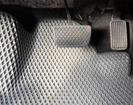 Білий Хонда Аккорд, об'ємом двигуна 2.4 л та пробігом 196 тис. км за 11500 $, фото 14 на Automoto.ua