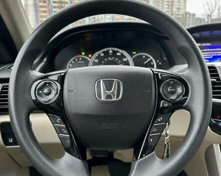 Белый Хонда Аккорд, объемом двигателя 2.35 л и пробегом 187 тыс. км за 12990 $, фото 12 на Automoto.ua