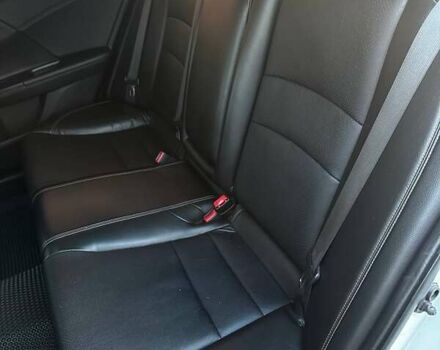 Белый Хонда Аккорд, объемом двигателя 2.36 л и пробегом 10 тыс. км за 15800 $, фото 12 на Automoto.ua