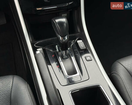 Белый Хонда Аккорд, объемом двигателя 2 л и пробегом 259 тыс. км за 14300 $, фото 20 на Automoto.ua