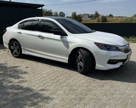 Белый Хонда Аккорд, объемом двигателя 2.4 л и пробегом 175 тыс. км за 13900 $, фото 30 на Automoto.ua