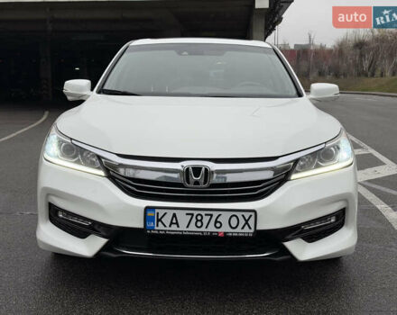 Белый Хонда Аккорд, объемом двигателя 2 л и пробегом 259 тыс. км за 14300 $, фото 4 на Automoto.ua