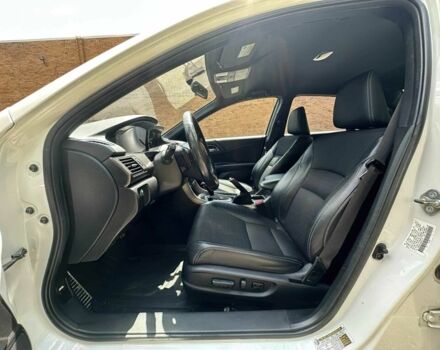 Белый Хонда Аккорд, объемом двигателя 2.4 л и пробегом 70 тыс. км за 9000 $, фото 9 на Automoto.ua